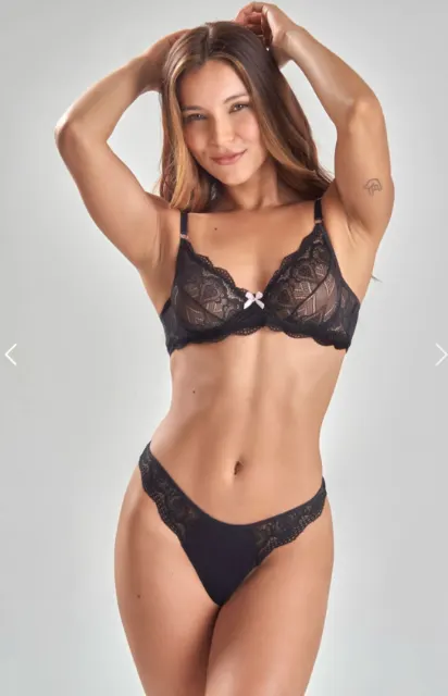 Conj. bralette puntilla c/ aro y less